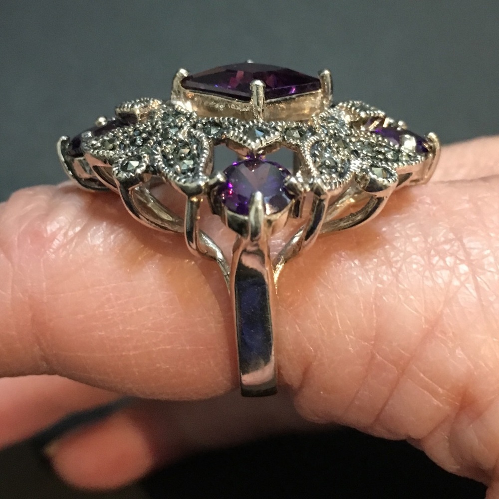 SILVER RING - Picture 3 of 3